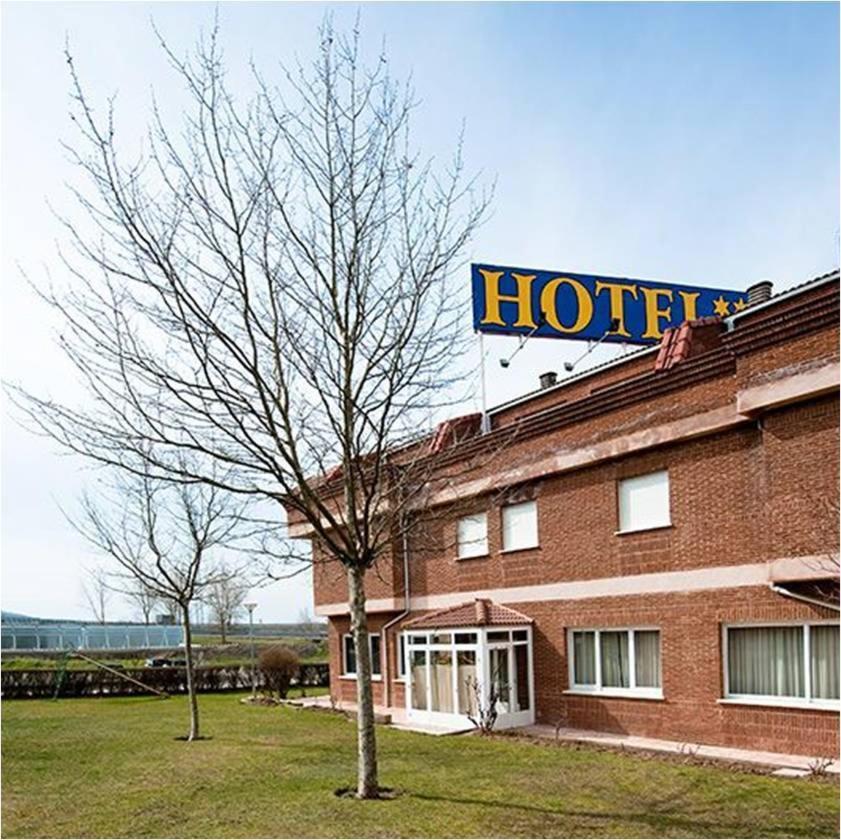 Hotel Area Serrano Buniel Exterior photo